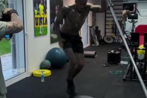 出道即巔峰！當(dāng)16歲的基利安-姆巴佩登陸歐洲戰(zhàn)場時(shí)