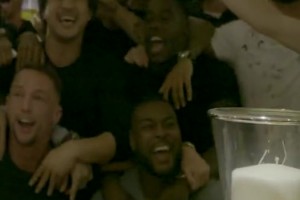 2016年所有萊斯特球員在瓦爾迪家，接下來(lái)發(fā)生了什么大家都知道了