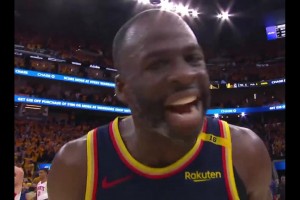 難以置信的比賽！網(wǎng)紅帶你現(xiàn)場零距離感受國家德比的氛圍！