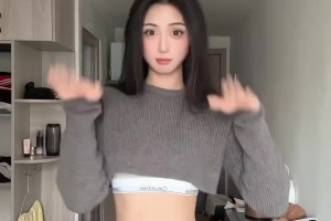 好甜好可愛的說！卓識(shí)曬Australia手勢(shì)舞：出現(xiàn)一下