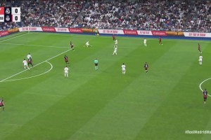 送巴薩奪冠？塞巴略斯解圍失誤，瓦朗特推射攻破庫(kù)爾圖瓦！