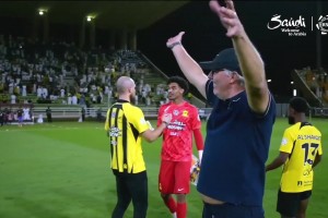 【集錦】沙特聯(lián)-吉達(dá)聯(lián)合3-1逆轉(zhuǎn)布賴代先鋒 本澤馬提前兩輪奪冠