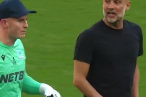 唇語(yǔ)解讀瓜帥賽后噴亨德森：“你不配冠軍，真丟人??”