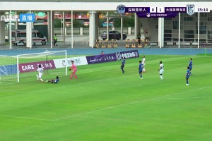 大連英博2-0領(lǐng)先！黃山門前包抄輕松破門