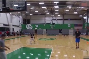 技術(shù)全面，投籃能力爆表！回顧當(dāng)時周琦在NBA的實訓(xùn)錄像！