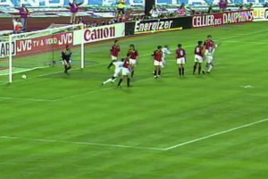 法甲目前唯一一座歐冠冠軍！1993年馬賽1-0擊敗米蘭奪冠！