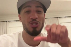 哈利伯頓更新朋友圈啦！大飚中文：總決啦~總決啦??