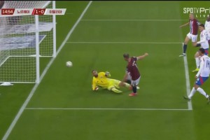 意大利0-1落后挪威！巴斯托尼長傳被斷 挪威反擊索爾洛特單刀破門