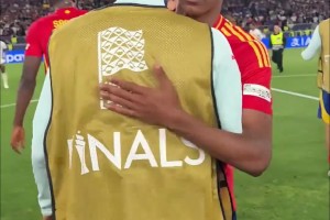 時代對決！亞馬爾成年前最后一戰(zhàn)與40歲C羅爭冠