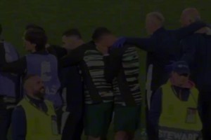 C羅太緊張了！最后一個(gè)點(diǎn)球全程不敢看！罰進(jìn)后跪地痛哭！