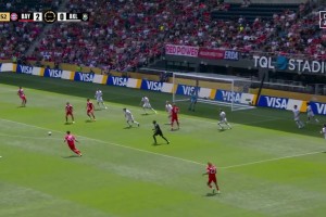 根本停不下來！穆勒連停帶過后橫傳，奧利塞包抄空門得手！