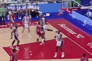 喬丹魔術(shù)師奧運夢幻配合！這倆人等同聯(lián)盟現(xiàn)役的誰？