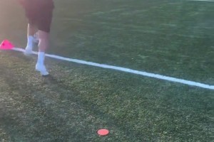 齊爾克澤社媒發(fā)布個人訓(xùn)練視頻，看起來比較很輕松啊