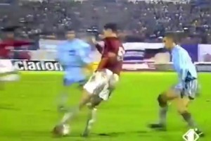 最好的中鋒模板！范巴斯滕傳球集錦！誰會不愛這樣的球員？