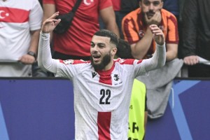 球員集錦：格魯吉亞邊路突擊手！米卡烏塔澤具備精湛的盤帶+射術(shù)