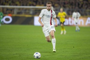 球員集錦：米蘭青訓(xùn)左腳將！全能中場波貝加！