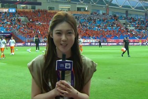好美啊??！足協(xié)杯賽前高顏值妹子，是心動(dòng)的感覺(jué)