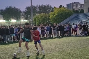 CBA不行考慮下中超？楊政校園行展示自己的“背打”??