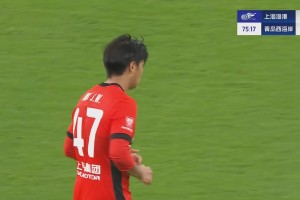 還得練啊！萊昂納多做球，蒯紀聞單刀打偏錯失絕佳機會