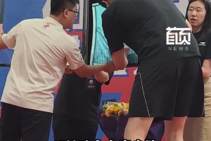 天賦的絕對碾壓！魔術師在國際賽場是怎么打球的？太華麗了！