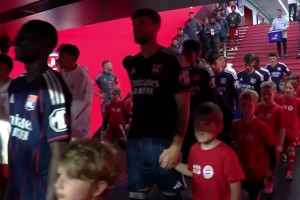 【集錦】友誼賽-迪亞斯首秀造點(diǎn)奧利塞雙響 拜仁2-1里昂