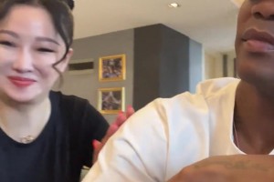 馬布里：你們老婆也這樣嗎？打人沒輕沒重的，真的很疼??