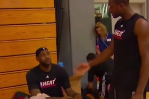 11年韋德調(diào)侃詹姆斯：帶這么多冰塊干啥？多老了似的????