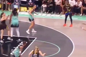 馬布里此前：詹姆斯無法與喬丹相提并論，你見過喬科罰球三不沾嗎？甚至還裝手滑