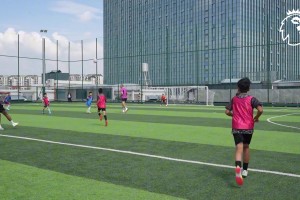 羅馬諾：拜仁正在談恩昆庫，這將成為藍(lán)軍解鎖哈維-西蒙斯的關(guān)鍵