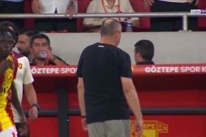 【集錦】土超-塔利斯卡94分鐘失點(diǎn) 十人費(fèi)內(nèi)巴切0-0十人哥茲塔比