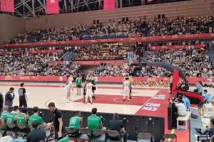 今天就差一點(diǎn)！胡明軒在去年曾大心臟三分絕殺尤文圖特！