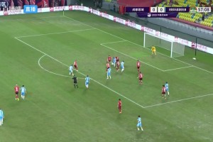 沒有手球！河南投訴元敏誠禁區(qū)手球，VAR介入裁判示意比賽繼續(xù)