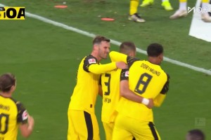 帶刀侍衛(wèi)！中衛(wèi)安東禁區(qū)內(nèi)打門得手！多特2-1再次領(lǐng)先圣保利！