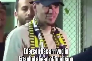 年輕人就是有活力！斯特拉斯堡打進(jìn)歐戰(zhàn)后的更衣室！