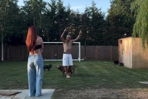 曾經也是球隊的寶藏！19歲的埃利奧特展現了驚人的潛力！