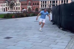 你怎能不愛足球！足壇高智商漏球精華合集！阿森納經(jīng)典的反擊！