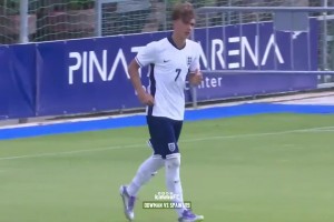 15歲道曼vs西班牙U19集錦遭批：只想表現(xiàn)自己，踢球太獨會害了他