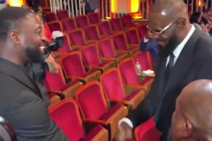 詹姆斯回到美國(guó)立即參加名人堂活動(dòng)