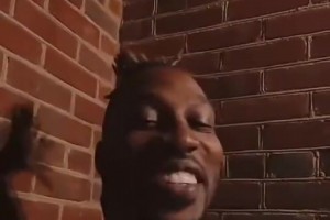 卡特沒有硬榮譽(yù)，進(jìn)名人堂是拉低名人堂的門檻？楊毅：我覺得并沒有