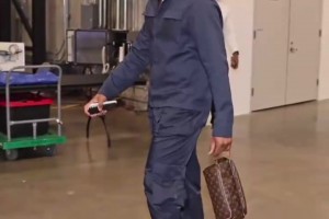 真的愛??！名場(chǎng)面：安東尼極限助攻，滕哈赫激情慶祝！