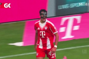 眼花繚亂！拜仁連續(xù)精妙團(tuán)隊(duì)配合，凱恩妙傳帕夫洛維奇破門！