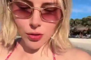 一激動(dòng)就手舞足蹈~歐冠女主持激烈探討自己想要水下照片??