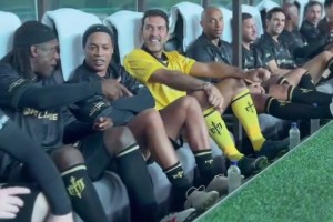 史上最豪華替補(bǔ)席？全放巔峰這套陣容得多少億？