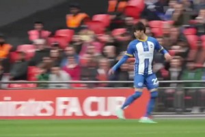 過掉對手他有一萬種方式！三笘薰邊路精彩操作合集！