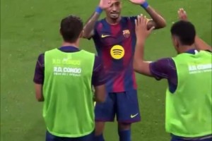 鳴不平！內(nèi)馬爾：太逗了！拉菲尼亞才排第五？