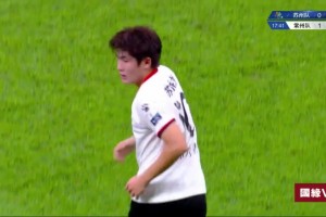 先拔頭籌！比賽開場7分鐘連云港利用鎮(zhèn)江落點判斷失誤取得領先