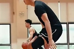 出乎意料！韋伯鄧肯奧胖三人選擇！KG：首發(fā)沙克替補(bǔ)韋伯裁掉鄧肯