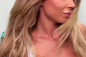 卡里烏斯老婆變裝秀??少了幾分稚嫩，多了幾分風(fēng)韻~