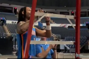 阿莫林：?jiǎn)栴}不在于體系啊，滕哈赫不堅(jiān)持體系你們也噴??