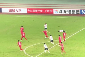 重溫金玟哉對于大寶爭議言論：我們的后衛(wèi)前鋒出身，防守理解不足